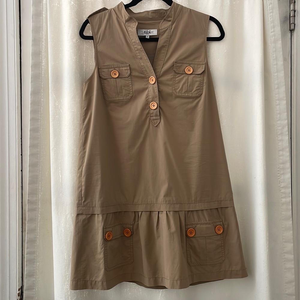Cute Tibi sleeveless dress Size 8